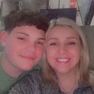 Meet your Posher, Clay